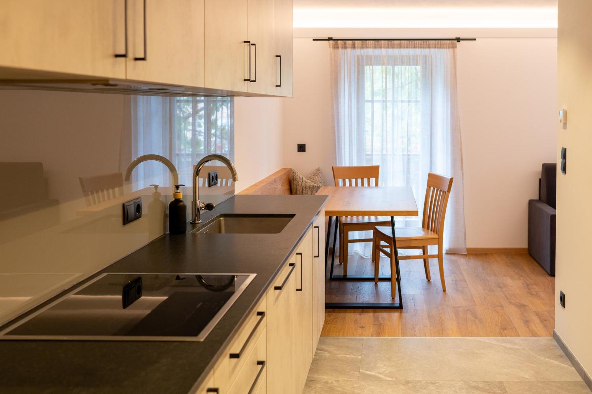 Weberhof Toblach Villa Bagian luar foto