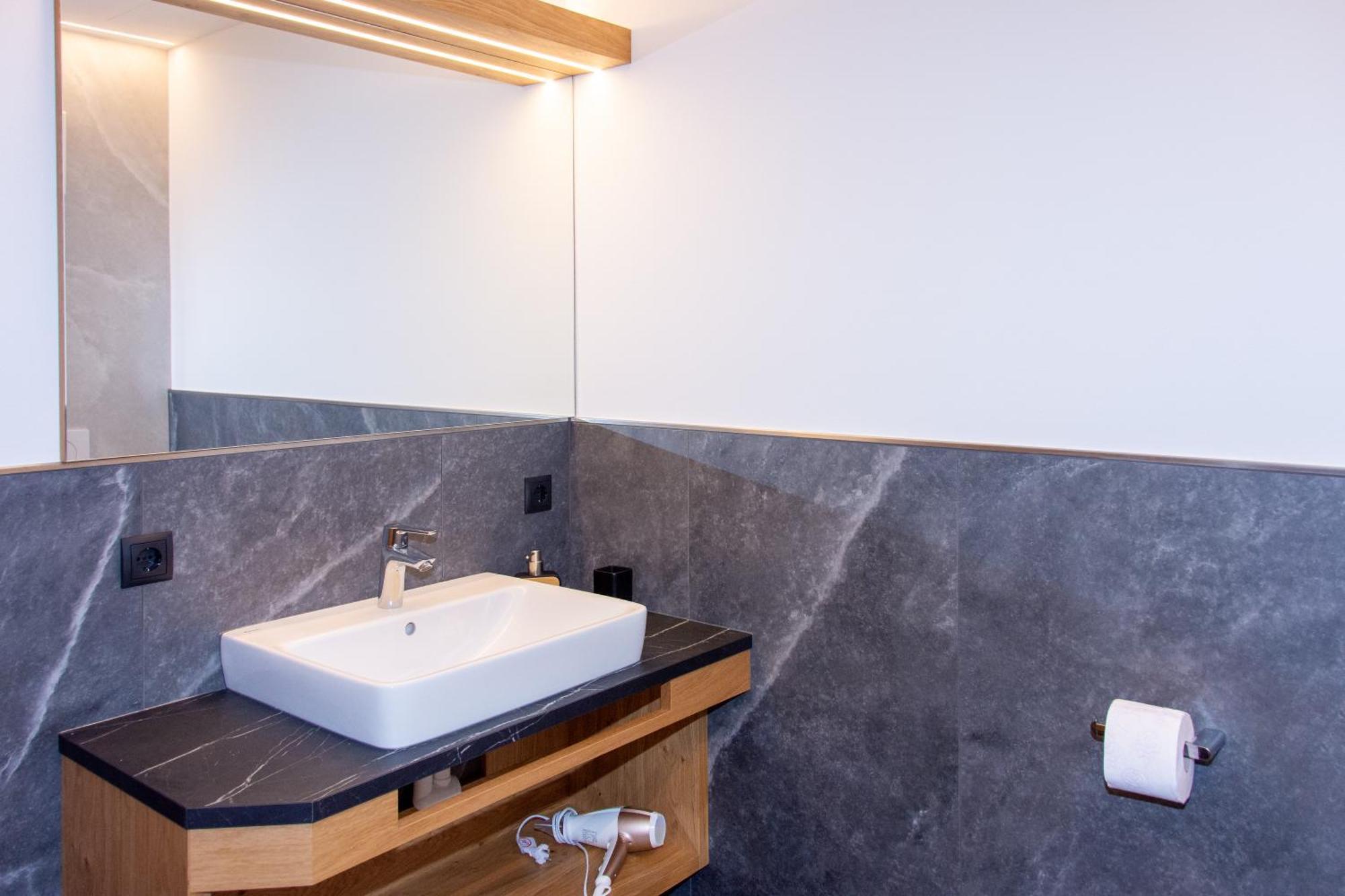 Weberhof Toblach Villa Bagian luar foto